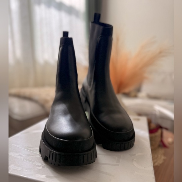 Moncler Black Chukka Boots - Picture 3 of 3
